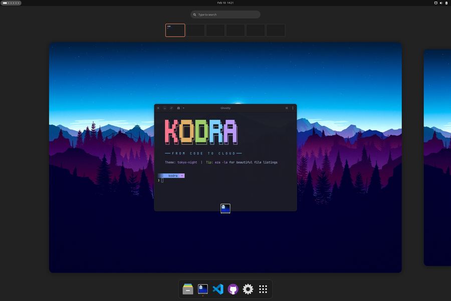 Desktop ricing example — colorful tiling layout with system monitors